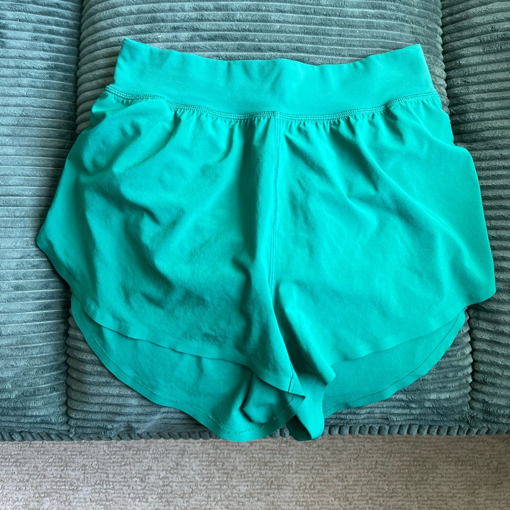 CRZ YOGA High Rise Split Shorts 3” in Cascadia Green